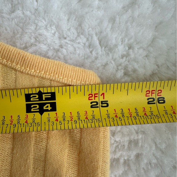 Vintage ribbed knit yellow sleeveless top size 48/ 3X - Picture 5 of 5